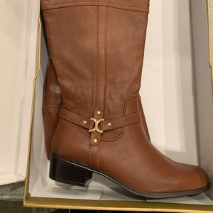Charter Club Women's Helenn boot 10M